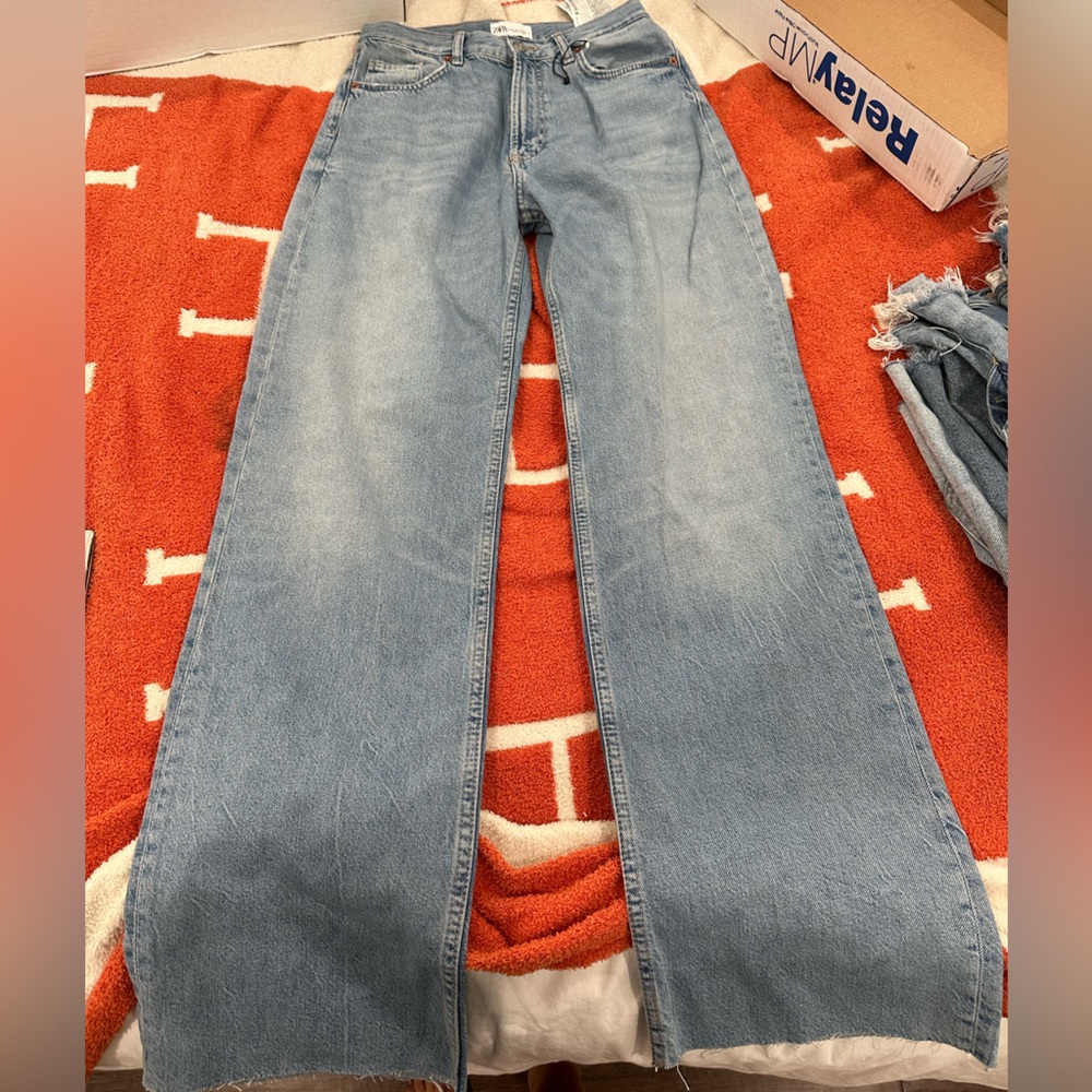 Zara flare/wide leg jeans NWOT